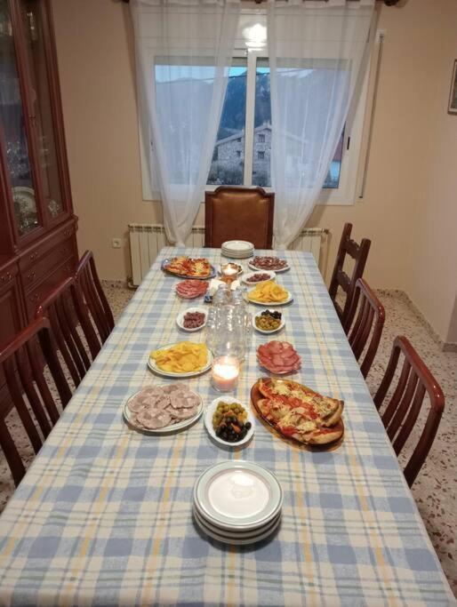 Apartamento-Casa Turistica L'Espigol San Lorenzo de Morunys Luaran gambar