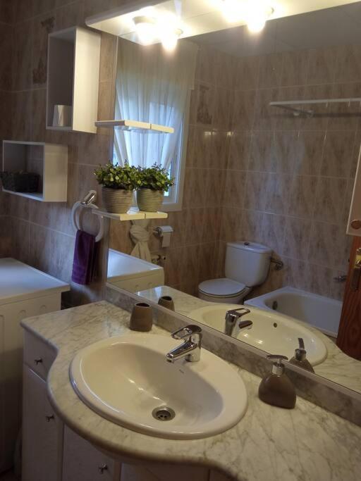 Apartamento-Casa Turistica L'Espigol San Lorenzo de Morunys Luaran gambar