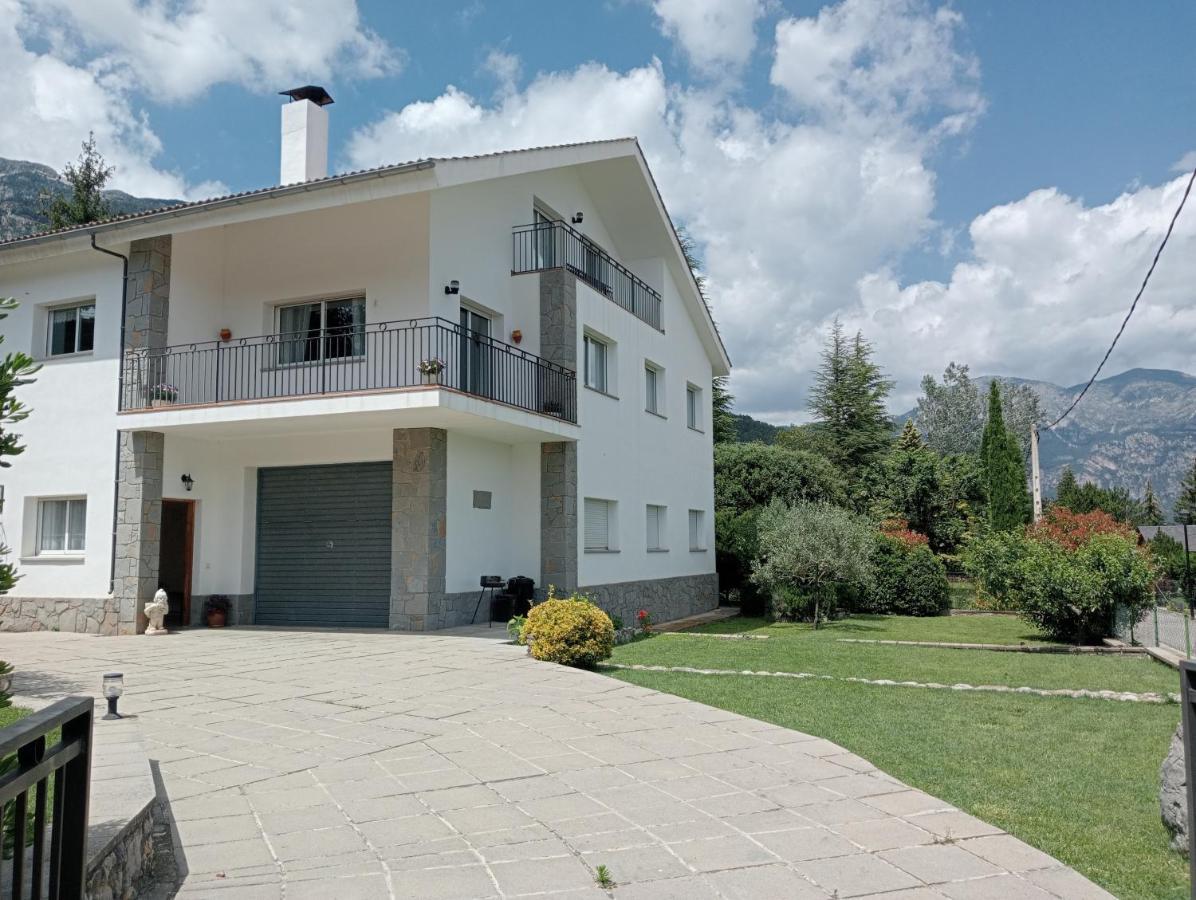 Apartamento-Casa Turistica L'Espigol San Lorenzo de Morunys Luaran gambar